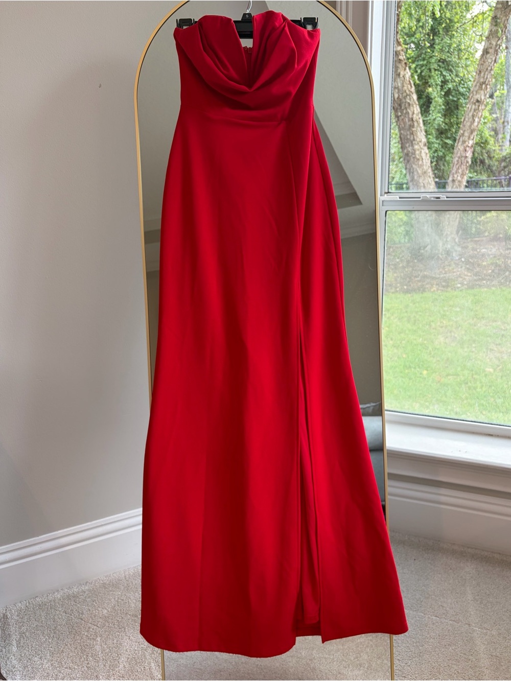 Lulu's Strapless Red Gown Size Small